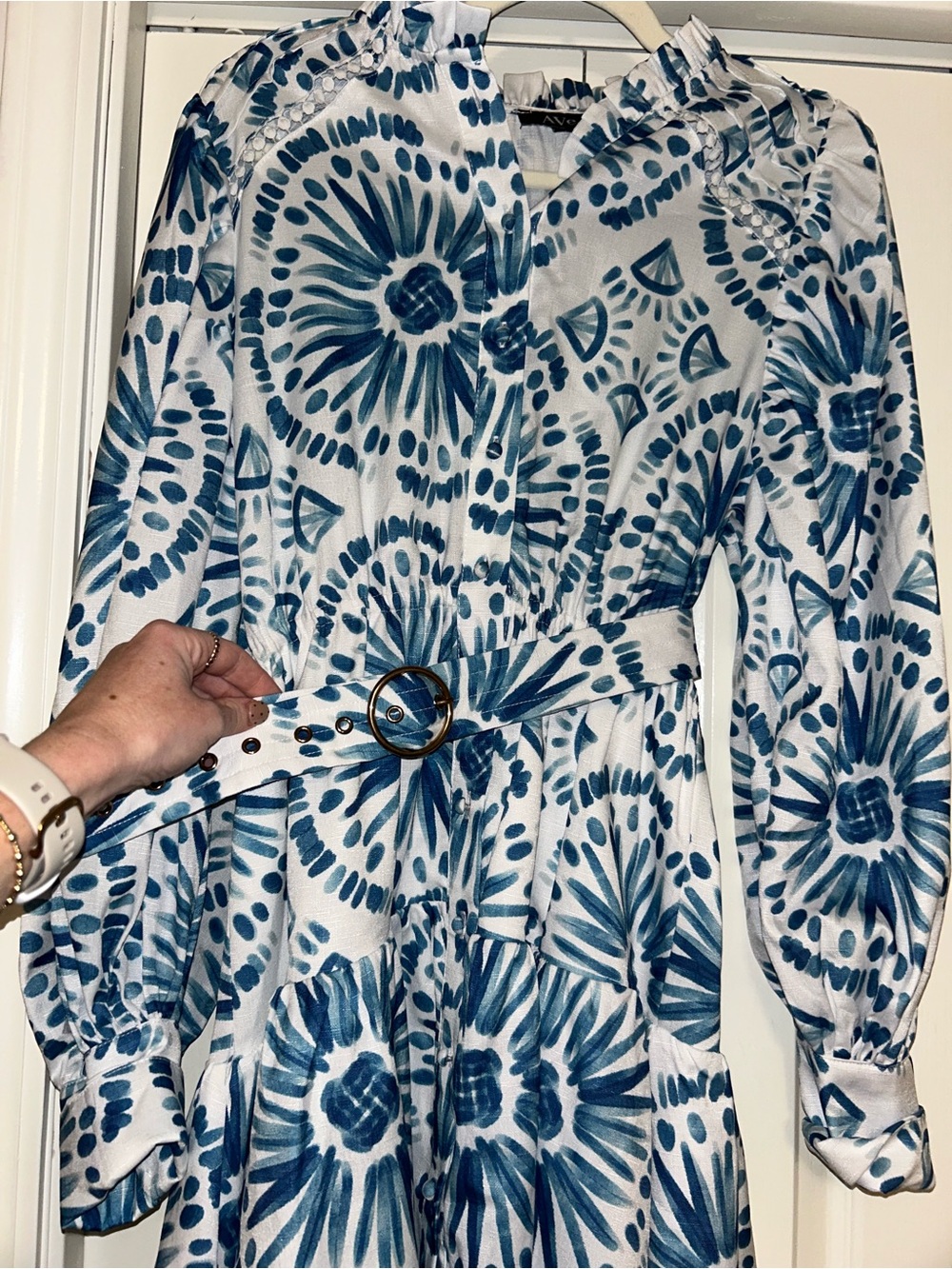 Avenue Blue and White Floral Tie-Dye Belted Mini Dress - Picture 7 of 9